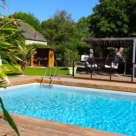 La Maison De Gilbert Jacuzzi Piscine Chauffee Selon Saison 게스트하우스 4*