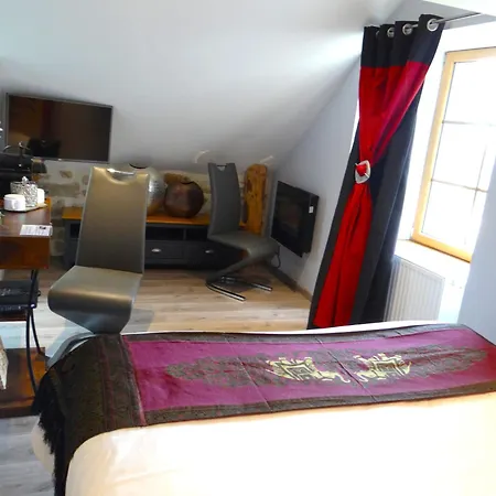 La Maison De Gilbert Jacuzzi Piscine Chauffée