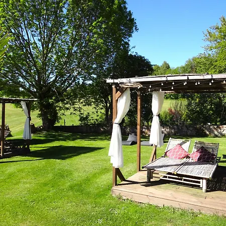 La Maison De Gilbert Jacuzzi Piscine Chauffee Гостевой дом 4*