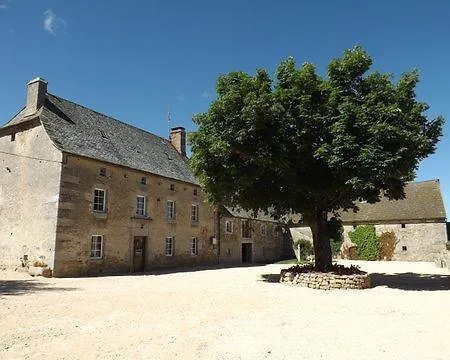 게스트하우스 La Maison De Gilbert Jacuzzi Piscine Chauffee Selon Saison 쇼드-재그